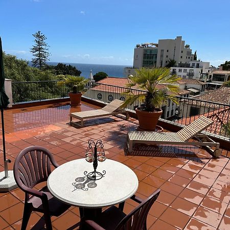 Casino Villa With Sea View Фуншал Екстериор снимка