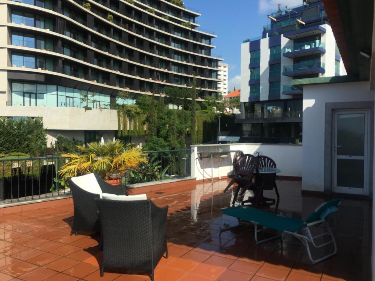 Casino Villa With Sea View Фуншал Екстериор снимка