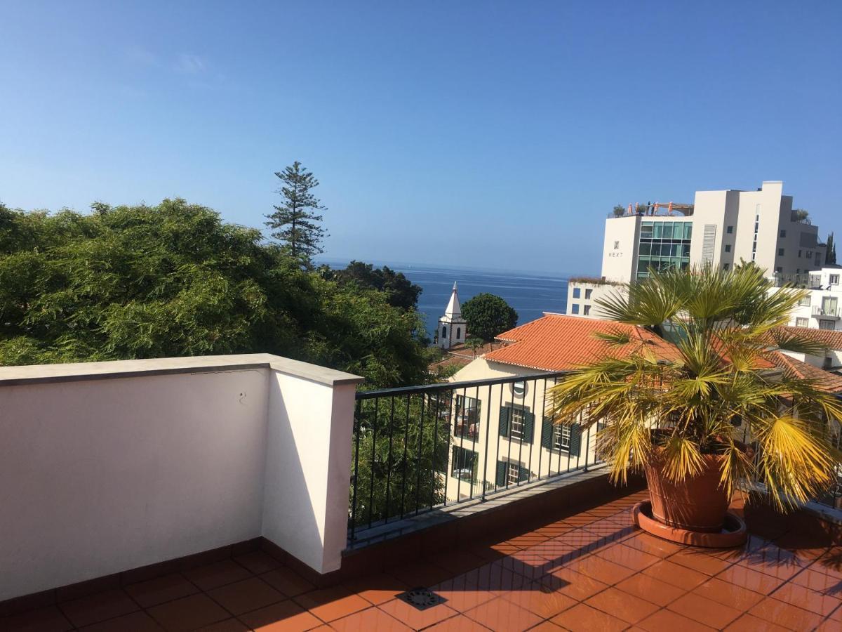 Casino Villa With Sea View Фуншал Екстериор снимка