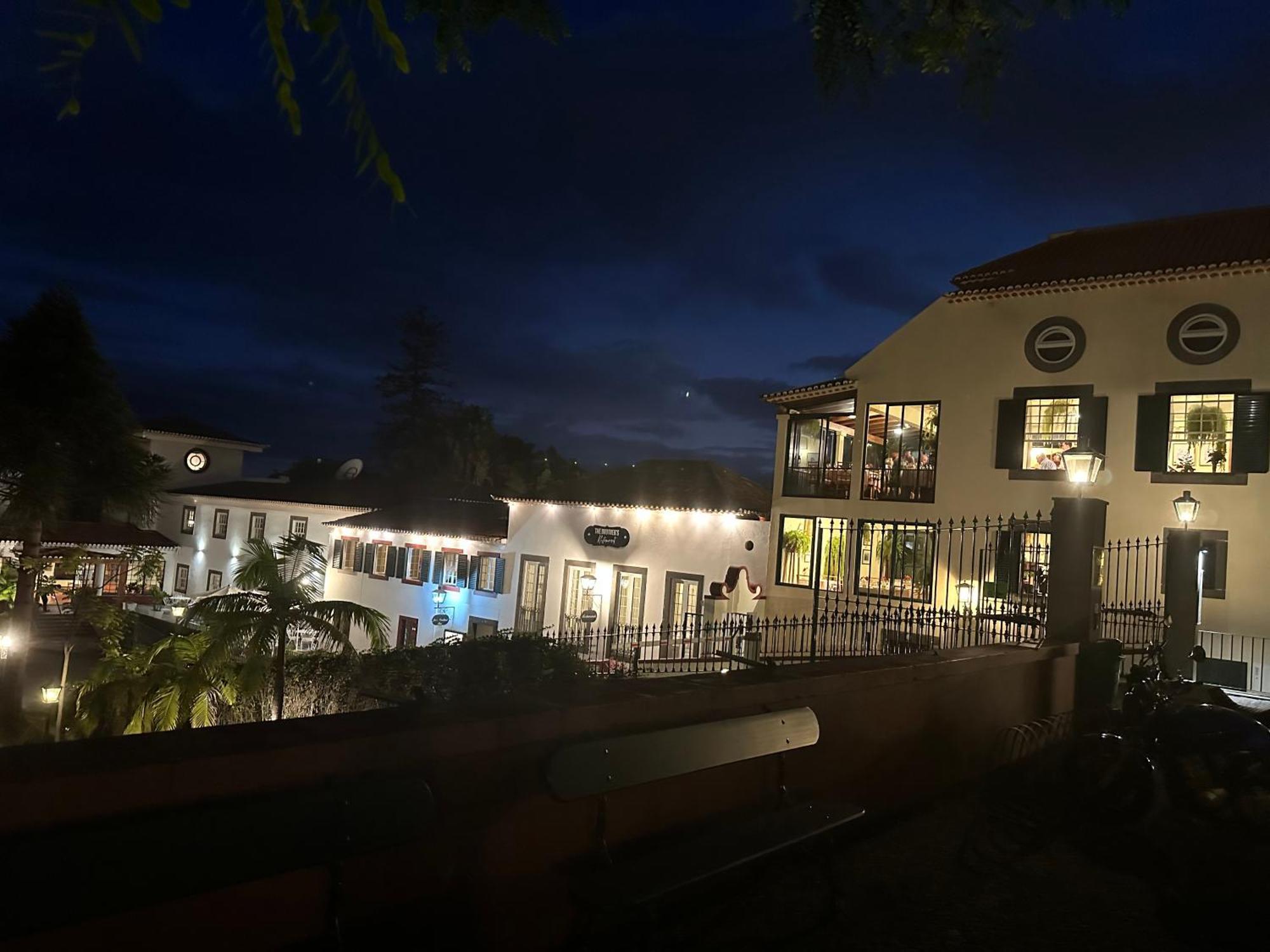 Casino Villa With Sea View Фуншал Екстериор снимка